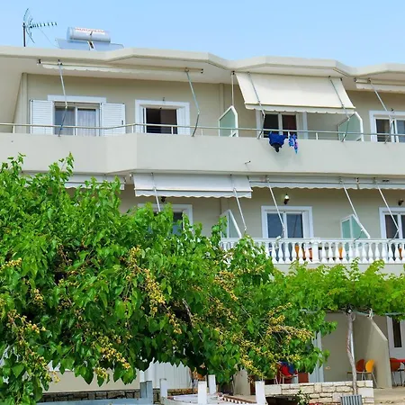 Gjika Πανσιόν