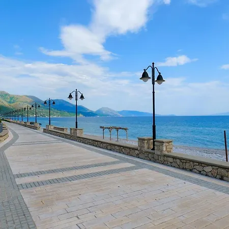 Gjika Πανσιόν Κηπαρό