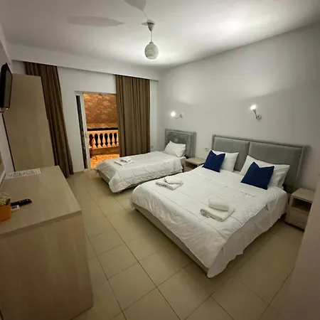 Guest house Gjika 3*