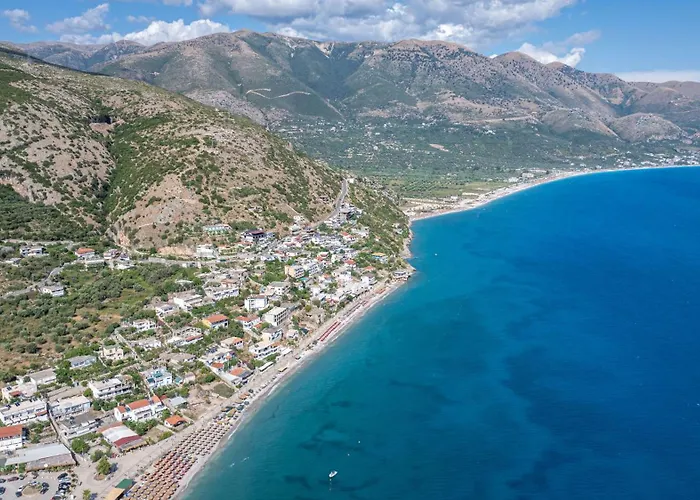 Pensjonat Gjika Qeparo